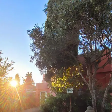 Tennis International Hotel 3*