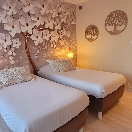 Tennis International 3*