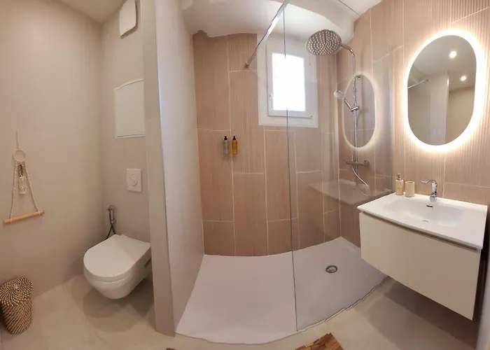 Tennis International