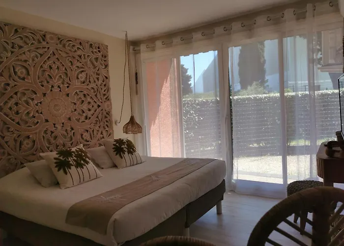 Tennis International 3*