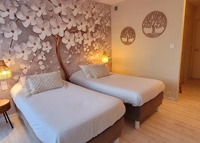 Tennis International 3*